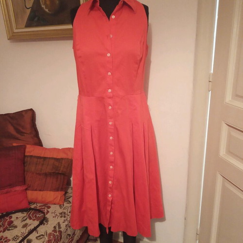 Dress with pleats and buttons used, size M