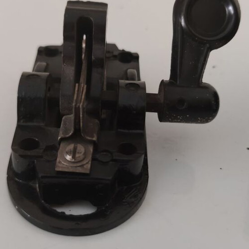 Vintage Bakelite Knife Switch E.Y.S. model 1453, like new