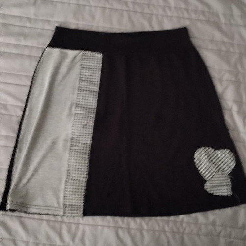 Skirt above the knee black, like new, thin fabric, size S