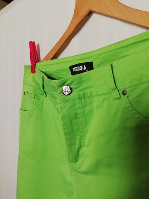 Paranoia pants like new, size L/XL, green