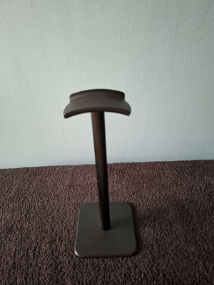 Headset stand plastic for desk like new
