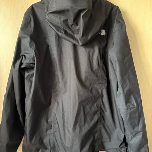 The North Face Evolve II waterproof jacket with fleece like new, black, size XL