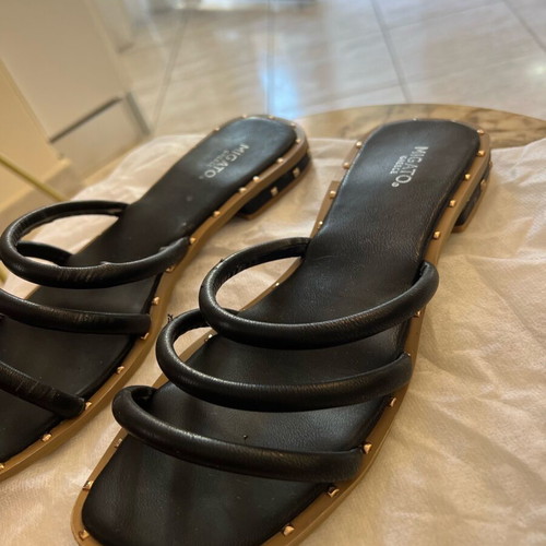 Migato slippers used size 39 black with studs