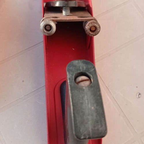 Wood planer like new, used once