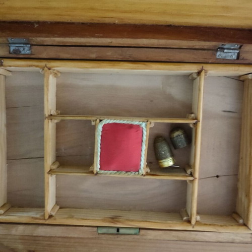 Vintage Madeira Sewing Box 1930-1950, marquetry wood inlay
