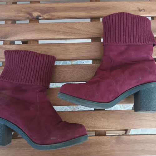 2-in-1 boots used, burgundy with gold zipper, size 38