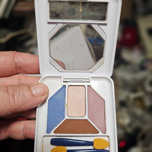Wet'n'Wild 636c Country Willow vintage 90s eyeshadow palette