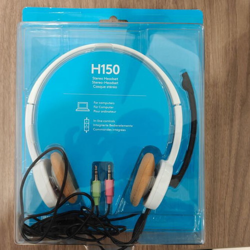 Logitech H150 On Ear Multimedia Headphones new, sealed