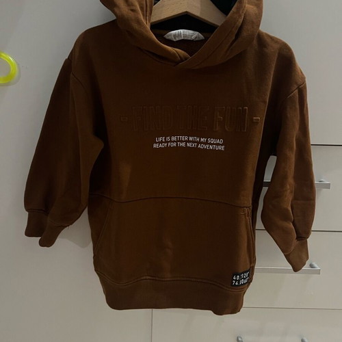 H&M brown hoodie like new, size 110-116
