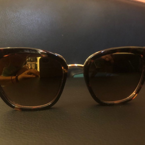 Tortoise sunglasses like new, brown and gold
