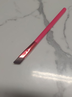 Multi Function Brush for Eyebrows, Eyeliner, and Concealer