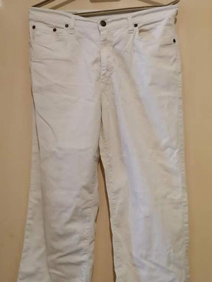 White summer pants Gloria slim fit used