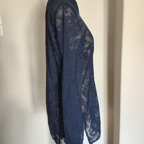 Prizz transparent blouse with roses, size M, like new, dark blue