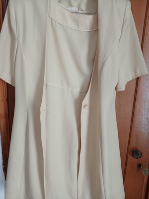Linea women's suit jacket new, gold color