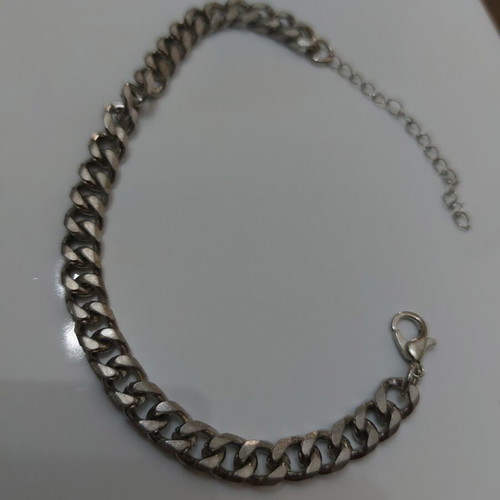 Men's iron chain bracelet like new, silver color