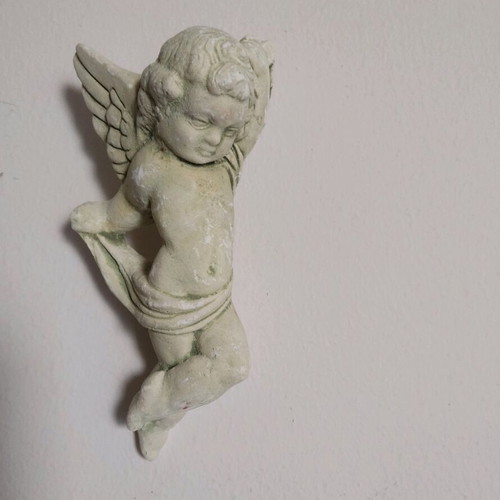 Clay wall decorative angel 12cm like new