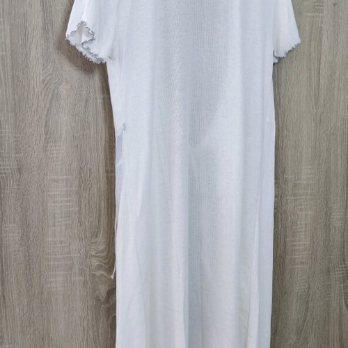 Robe with drawstring like new, short sleeve, white, size L