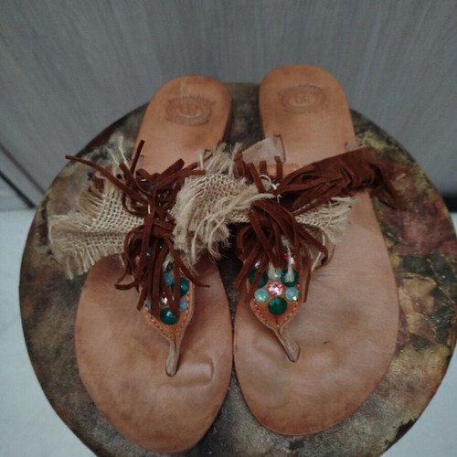 Leather sandals size 38 like new