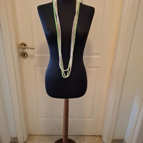 Decorative Sewing Mannequin like new, height 1.50m, wooden base