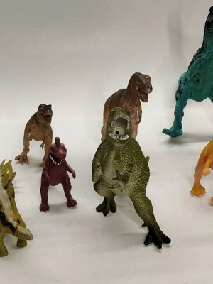 Δεινόσαυροι μεταχειρισμένοι, πακέτο 9 τεμαχίων