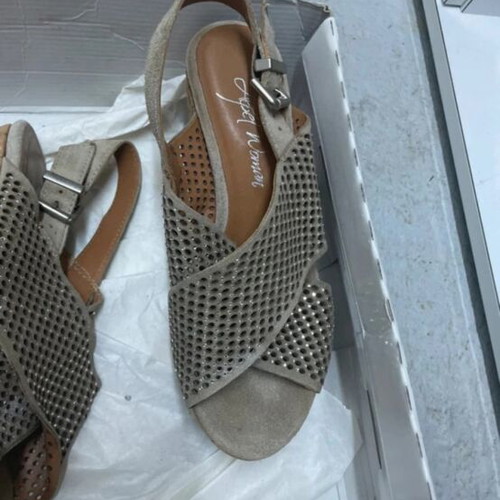 Suede leather platform sandals, grey beige, size 37