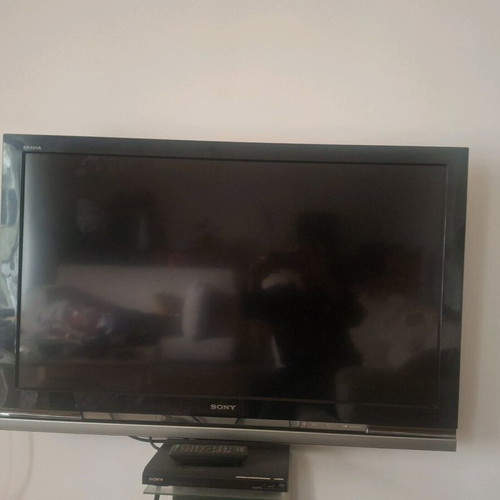 Sony 50-inch TV used, non-smart, without stand