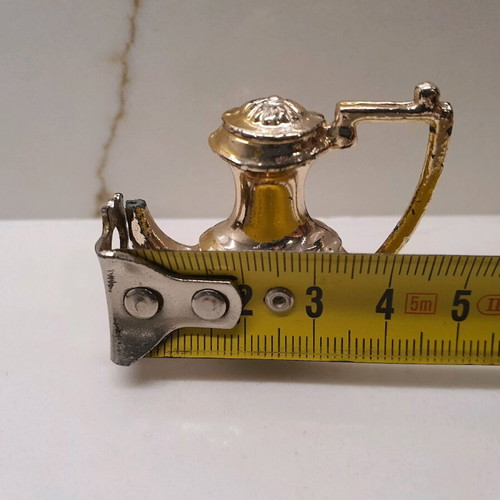 Miniature decorative plates used