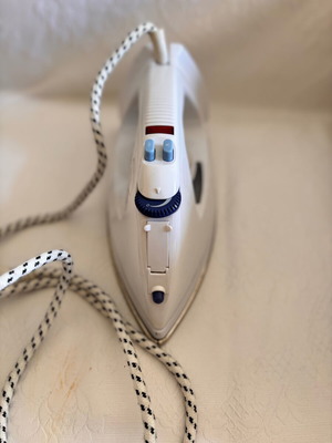 Rohnson Σίδερο ατμού Silver 2500 μεταχειρισμένο