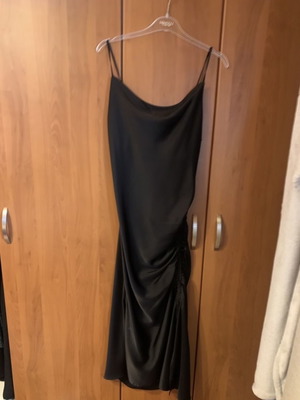 Zara dress used, black slip dress, size S