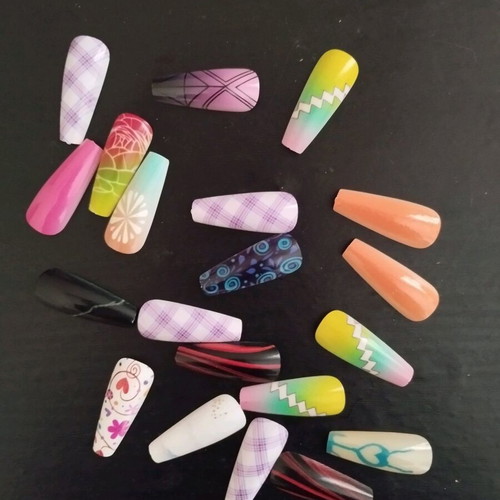 Fake plastic nails like new with base and clear polish