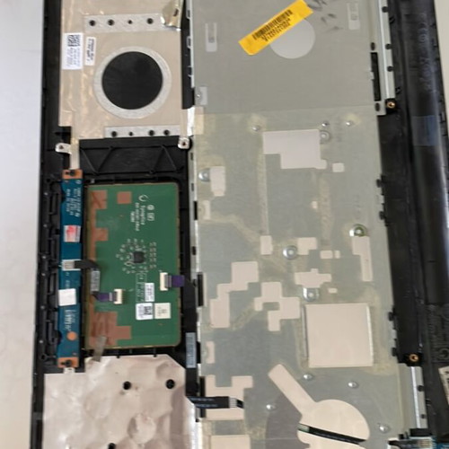 Dell 15-3500 Palmrest like new