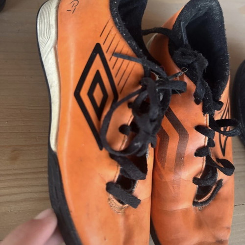 Umbro football shoes size 32 used, orange and black
