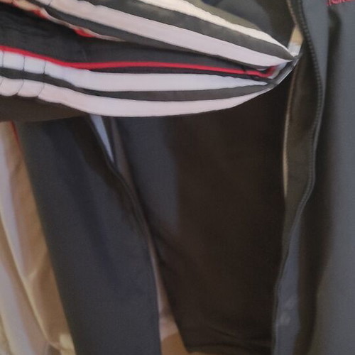 Adidas set like new, size L, grey and green