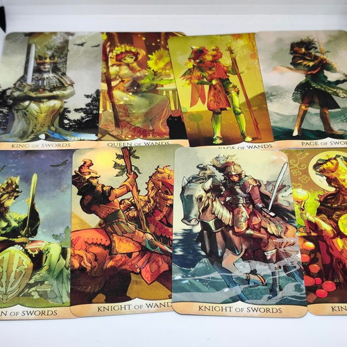 Traditional Manga Tarot deck like new, 78 illustrated cards