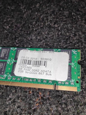 ADATA 2GB DDR2 667MHz SO-DIMM RAM like new for Laptop