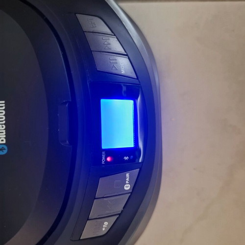 Portable Radio CD like new with Bluetooth and mp3