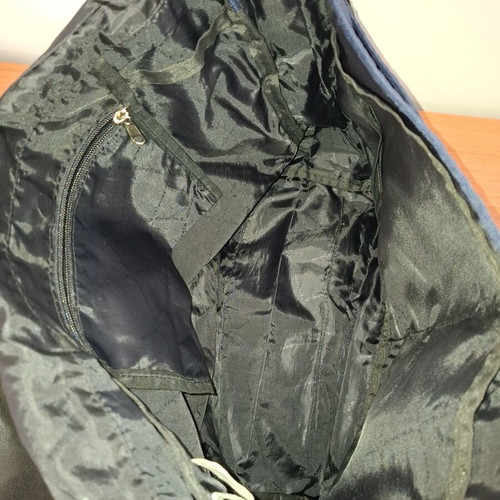 O’Neill blue messenger bag like new