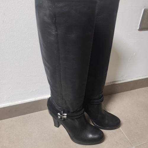 Mare leather boots like new, black, 8 cm heel, size 37