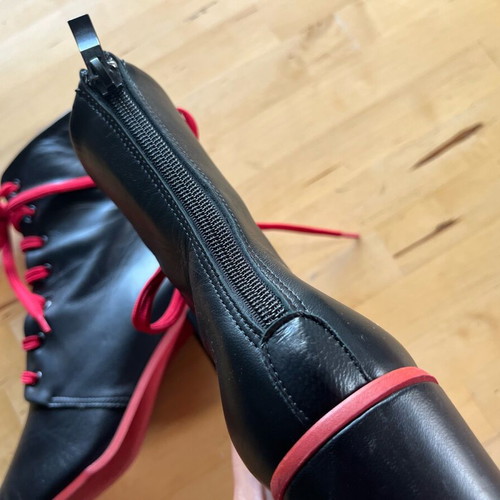 Black leather boots No36 Vavoulas used