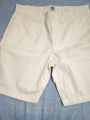 North Sails men's shorts like new, white, size M