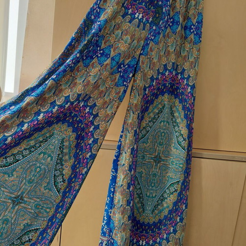 Boho set with pants and crop top one size like new