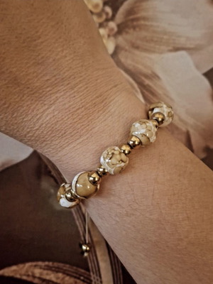 Bracelet with acrylic beads and gold details adjustable cord new