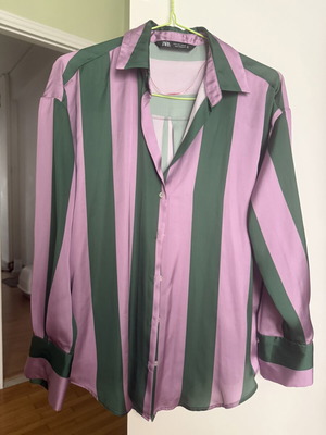 Zara shirt like new, colorful, size S