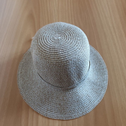 Stamion beige hat size 57 new