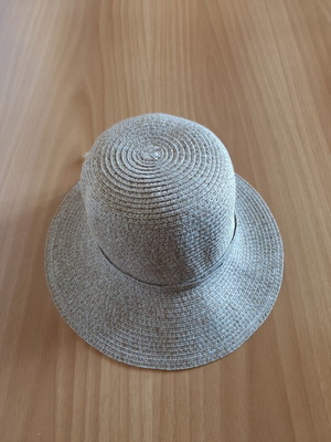 Stamion beige hat size 57 new