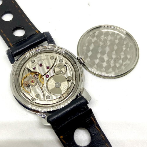 Girard Perregaux seaHawk 34mm mechanical watch in excellent condition