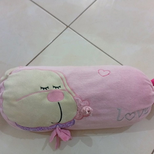 Decorative pillow Karamelitsa like new