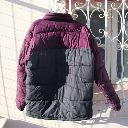 Columbia puffer jacket used with defects, gray and purple, size M