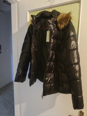 Women's black jacket with detachable hood, XL