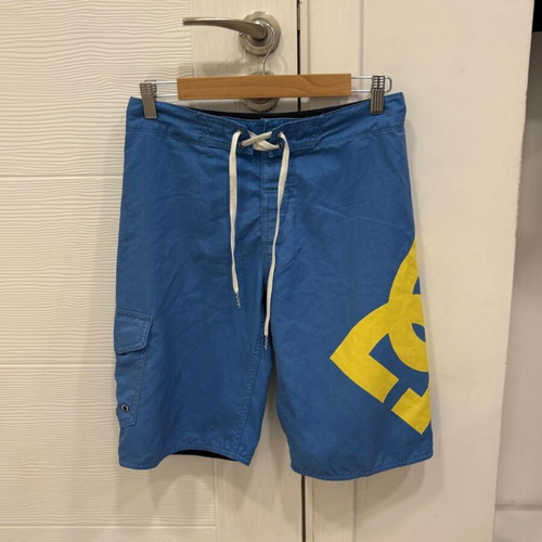 DC Shoes Boardshorts size 29 used, blue